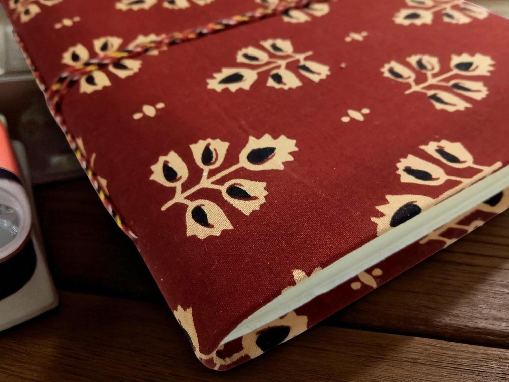 Red Floral Handmade Fabric Hardcover Diary Notebook A5 | 200 Unruled Thick Pages | Handcrafted Sketchbook Journal with Thread Closure | Portable Travel Diary Gift for Writing, Drawing, Artists, Students