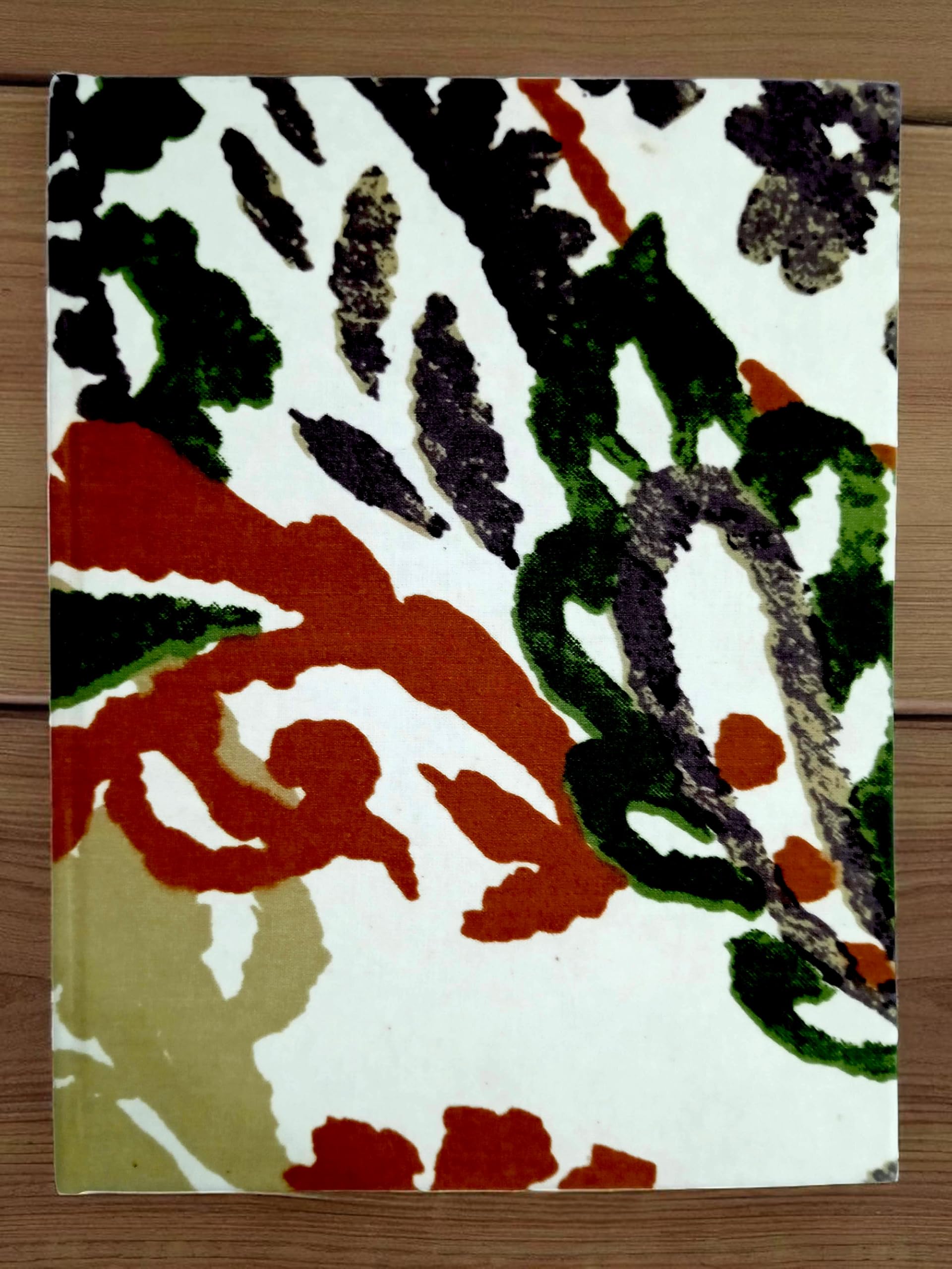 Brown Handmade Fabric Hardbound Diary Notebook A5 | 200 Unruled Thick Pages | Handcrafted Sketchbook Journal | Portable Travel Diary Gift for Writing, Drawing, Artists, Students