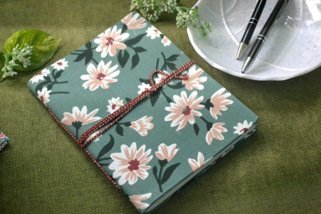 Doodle Diary Notebook Fabric Stitched Gift sketchbook journal A5 Diaries Unruled Thick 200 Pages Handcrafted