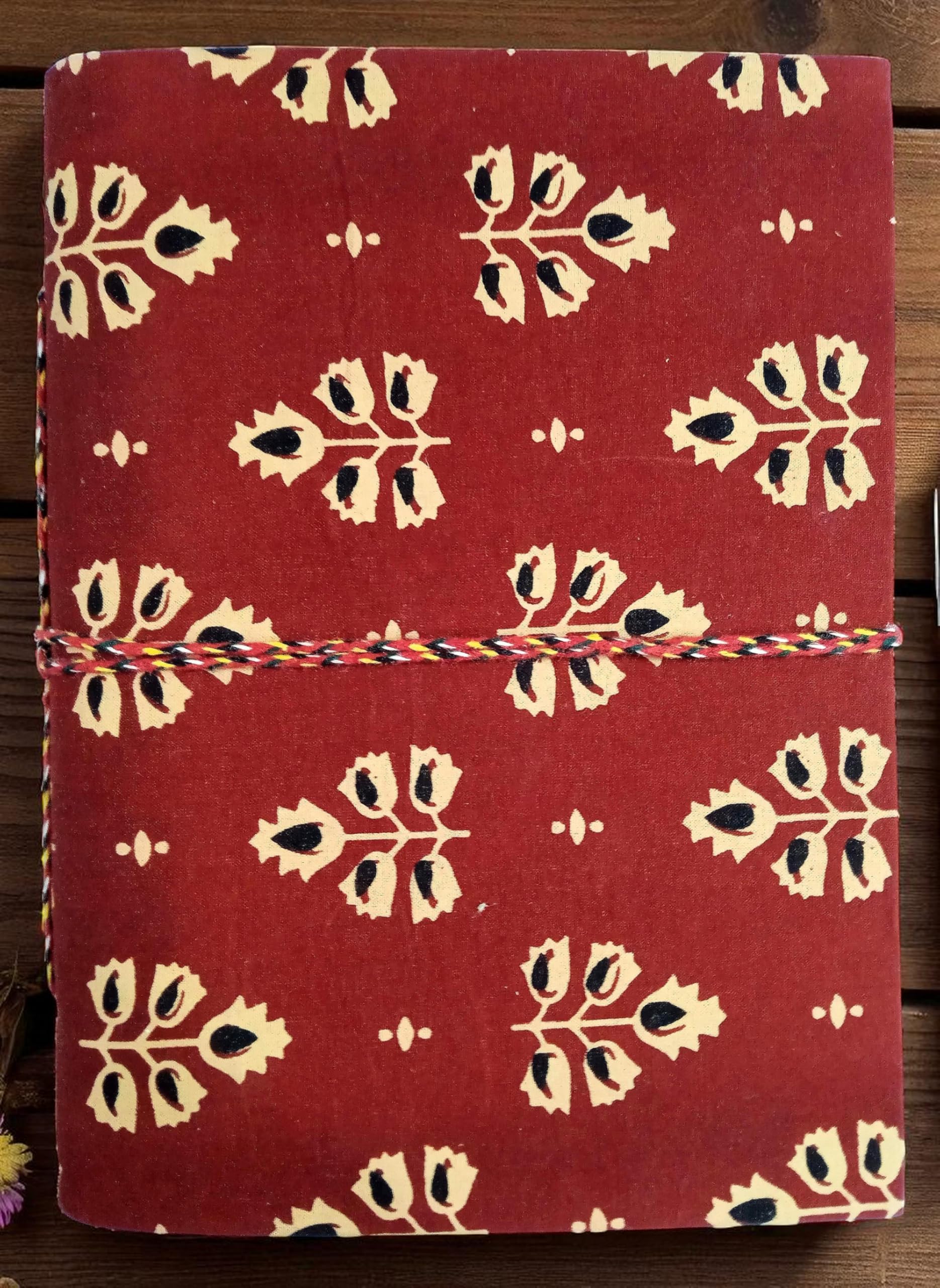 Red Floral Handmade Fabric Hardcover Diary Notebook A5 | 200 Unruled Thick Pages | Handcrafted Sketchbook Journal with Thread Closure | Portable Travel Diary Gift for Writing, Drawing, Artists, Students